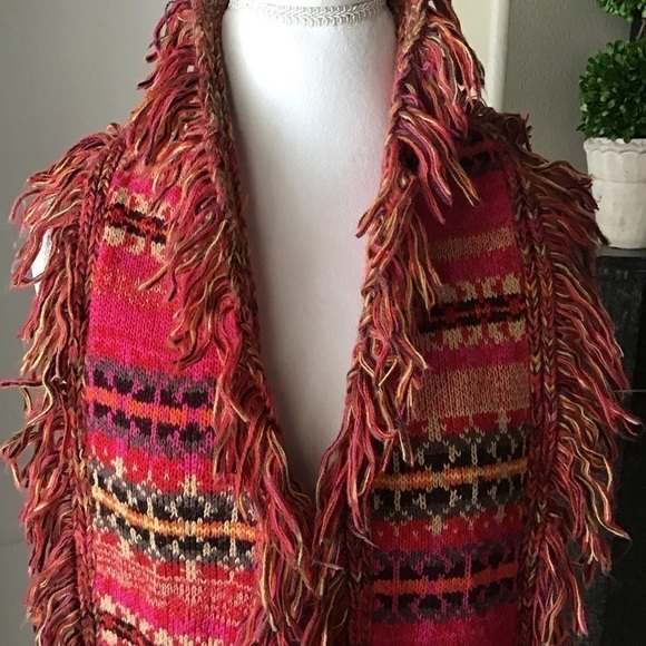 Steve Madden Long Knit Fringed Neck Scarf Muffler Acrylic Boho Pink Red Multi - Picture 6 of 16